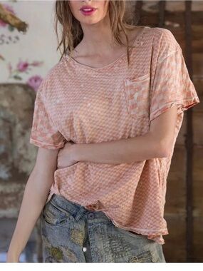 Magnolia Pearl Piecewise Pocket Tee Tabby OS